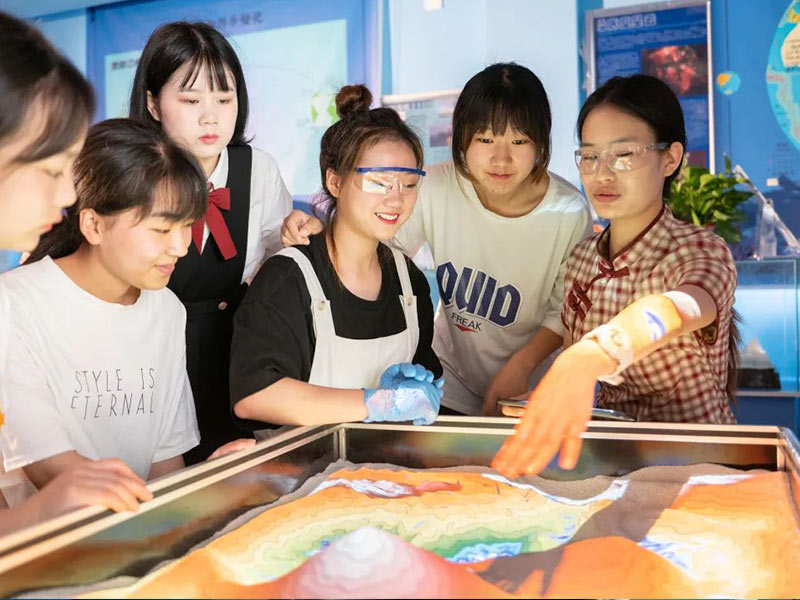 子洲数字化地理实验室