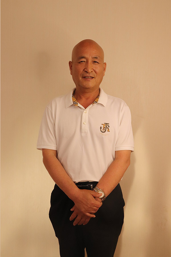 子洲杨养民 本科学历，毕业于陕西师范大学